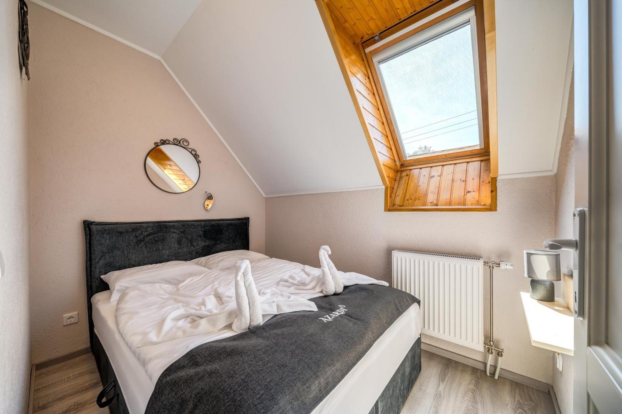 Helka Apartmanhaz Balatonlelle Exteriér fotografie
